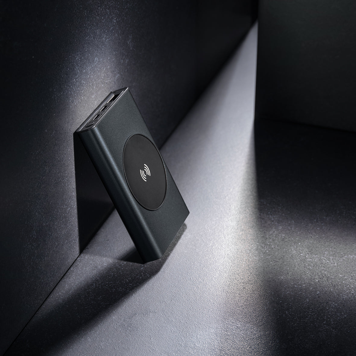 Terra 5000mAh Powerbank aus RCS Aluminium, 5W Wireless